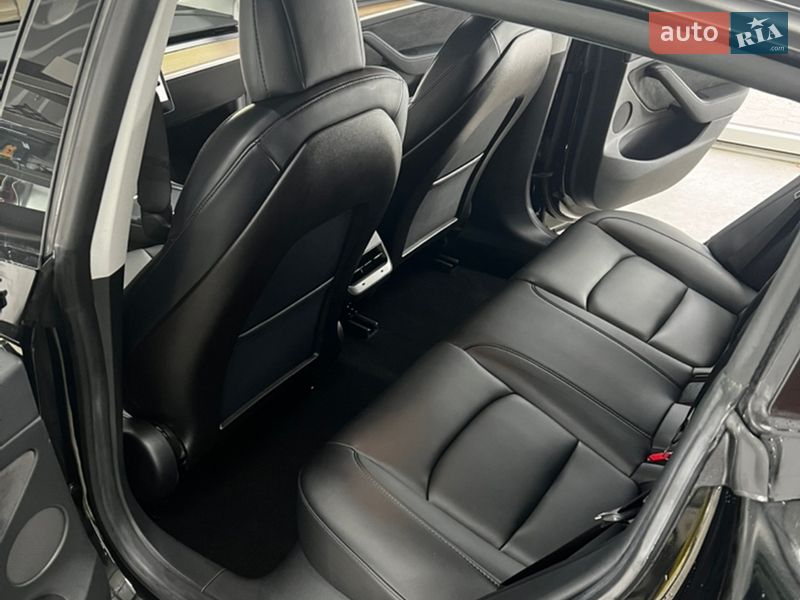 Седан Tesla Model 3 2021 в Львове фото 10 Седан Tesla Model 3 2021 в Львове