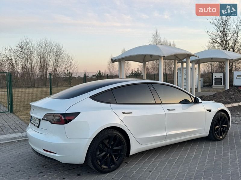 Седан Tesla Model 3 2022 в Ровно фото 4 Седан Tesla Model 3 2022 в Ровно