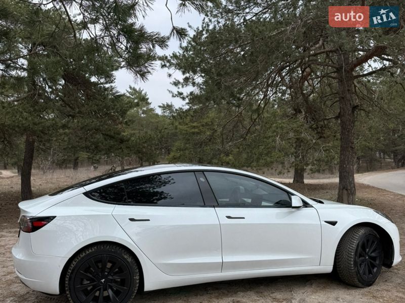 Седан Tesla Model 3 2021 в Дніпрі фото 2 Седан Tesla Model 3 2021 в Дніпрі