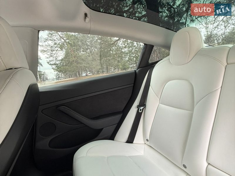 Седан Tesla Model 3 2021 в Дніпрі фото 13 Седан Tesla Model 3 2021 в Дніпрі