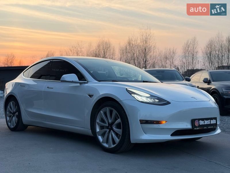 Tesla Model 3 2020 Tesla Model 3 2020