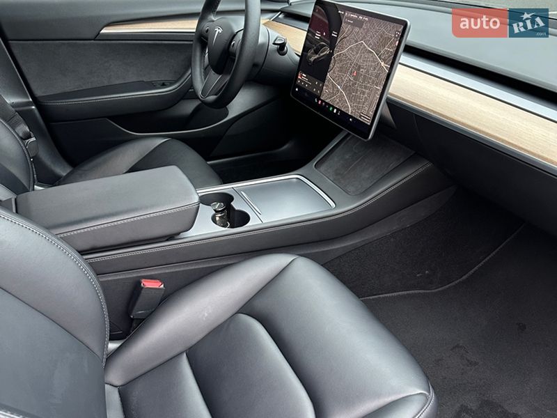 Седан Tesla Model 3 2021 в Харькове фото 12 Седан Tesla Model 3 2021 в Харькове