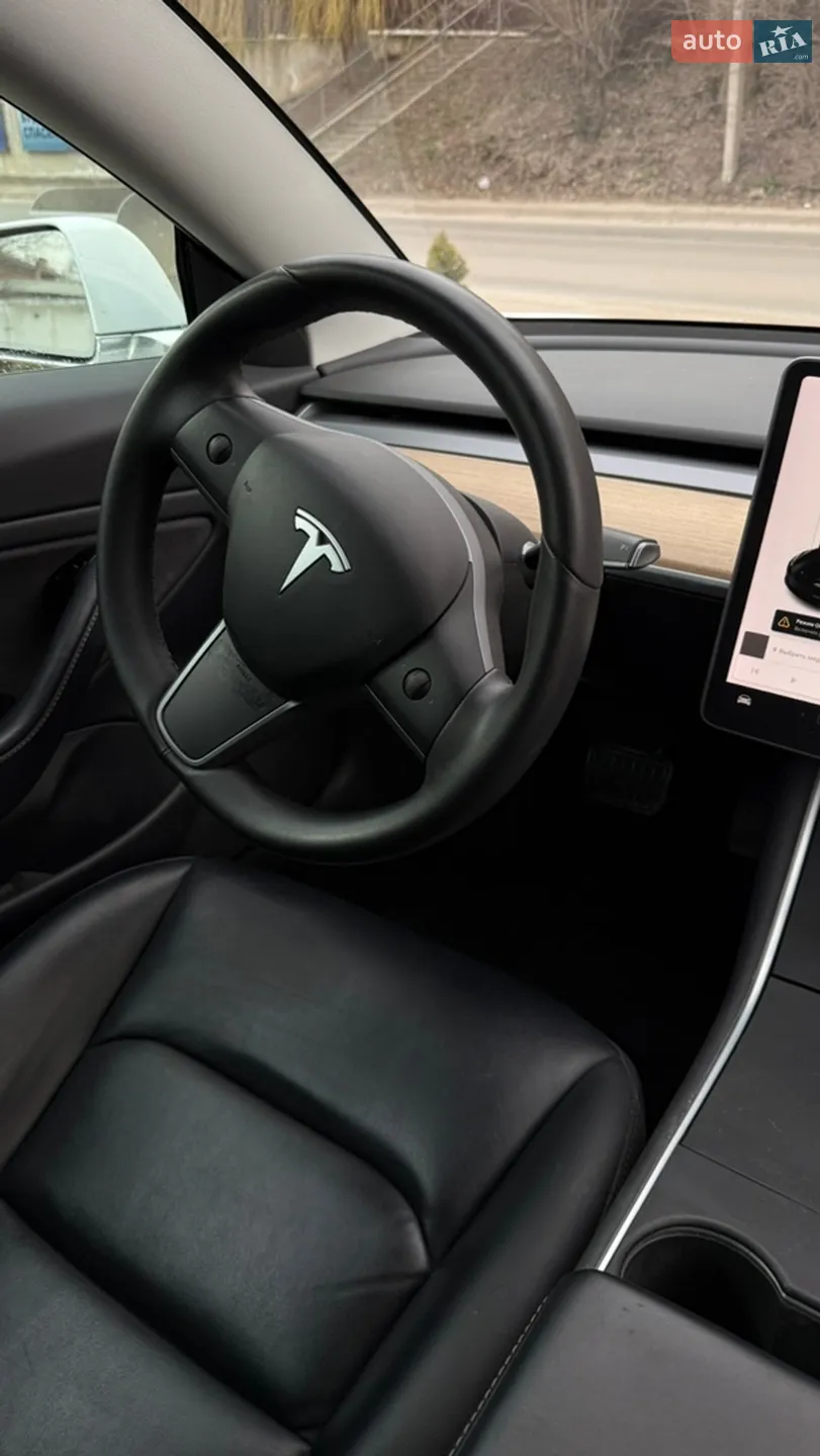 2020 Tesla Model 3 - мініатюра 10