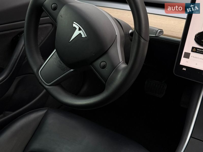 Седан Tesla Model 3 2020 в Тернополе фото 10 Седан Tesla Model 3 2020 в Тернополе