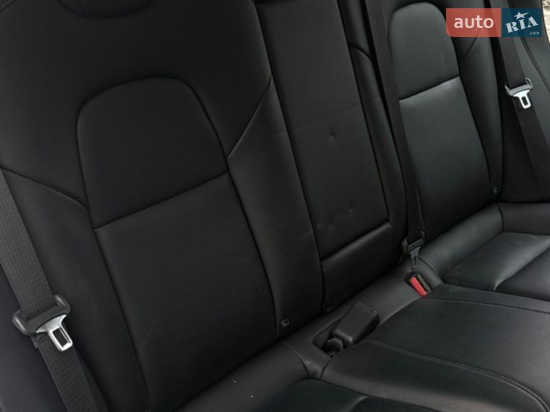 Седан Tesla Model 3 2020 в Тернополе фото 15 Седан Tesla Model 3 2020 в Тернополе