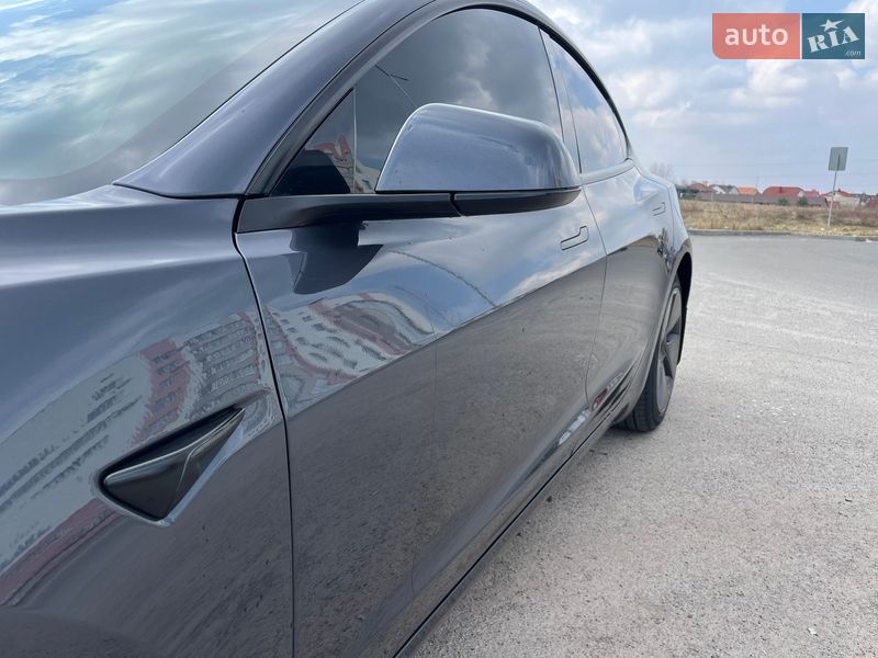 Седан Tesla Model 3 2022 в Вінниці