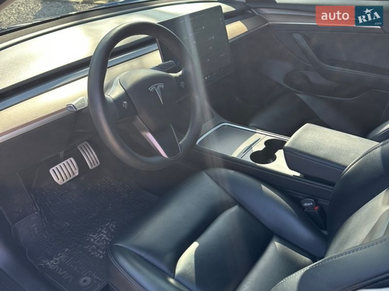 Седан Tesla Model 3 2021 в Кривом Роге фото 10 Седан Tesla Model 3 2021 в Кривом Роге