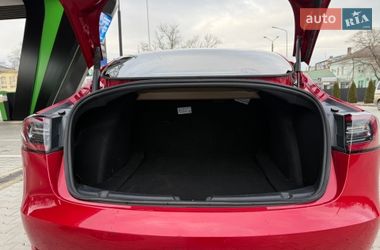 Седан Tesla Model 3 2022 в Одессе
