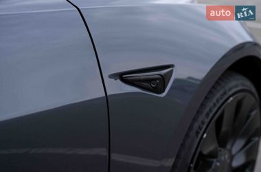 Седан Tesla Model 3 2022 в Одессе