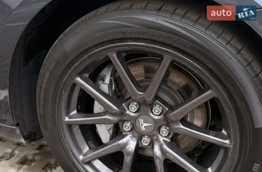Седан Tesla Model 3 2018 в Киеве