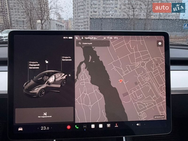 Седан Tesla Model 3 2018 в Києві