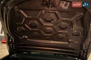 Седан Tesla Model 3 2018 в Києві