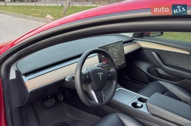 Седан Tesla Model 3 2021 в Золочеві