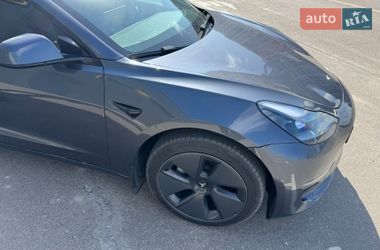 Седан Tesla Model 3 2022 в Киеве