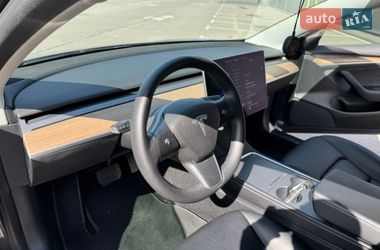 Седан Tesla Model 3 2022 в Киеве