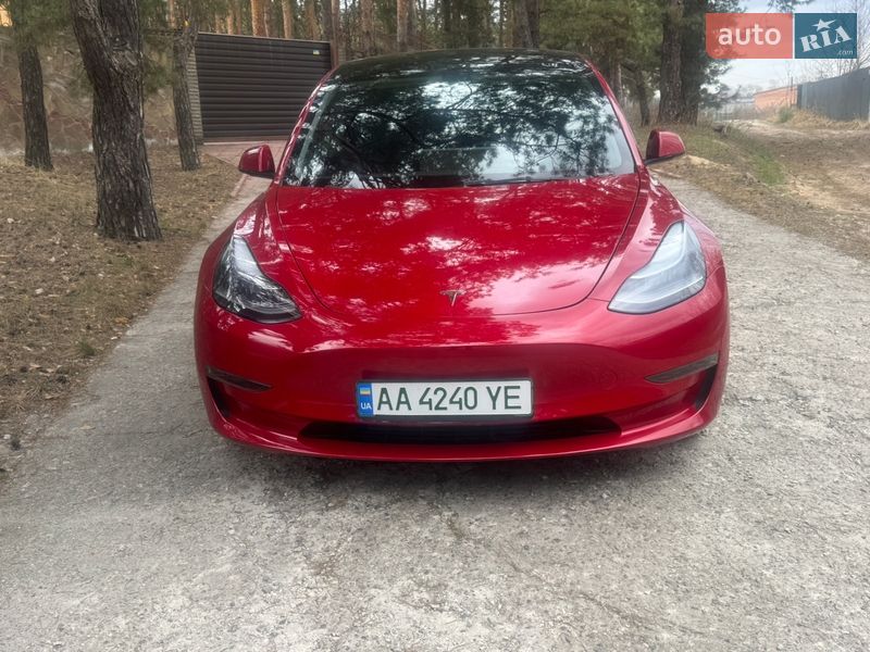 Седан Tesla Model 3 2023 в Киеве фото 17 Седан Tesla Model 3 2023 в Киеве