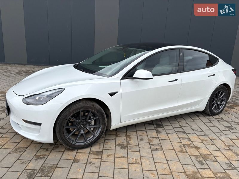 Седан Tesla Model 3 2021 в Хмельницькому фото 3 Седан Tesla Model 3 2021 в Хмельницькому