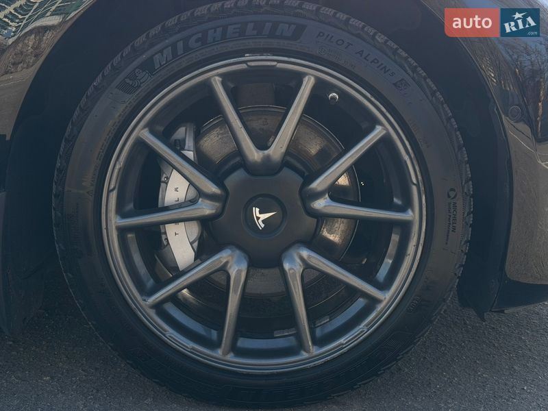 Седан Tesla Model 3 2020 в Днепре фото 11 Седан Tesla Model 3 2020 в Днепре