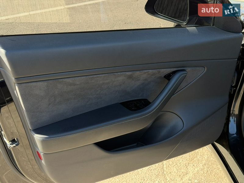 Седан Tesla Model 3 2020 в Днепре фото 15 Седан Tesla Model 3 2020 в Днепре