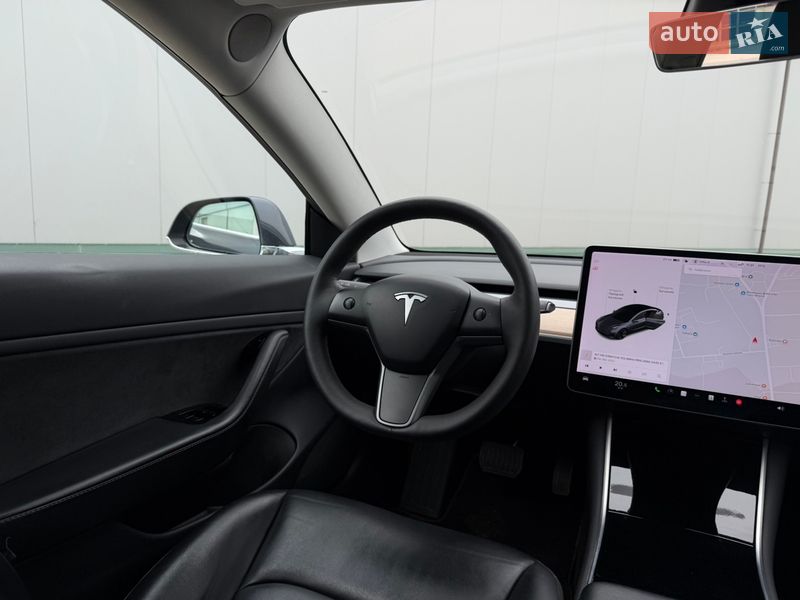 Седан Tesla Model 3 2019 в Вінниці
