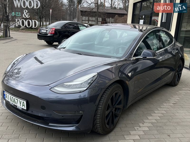 2018 Tesla Model 3, VIN 5YJ3E1EA8JF123764:plate — фото 1 (autoria)