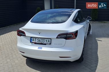 Седан Tesla Model 3 2020 в Івано-Франківську