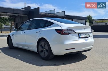 Седан Tesla Model 3 2020 в Івано-Франківську