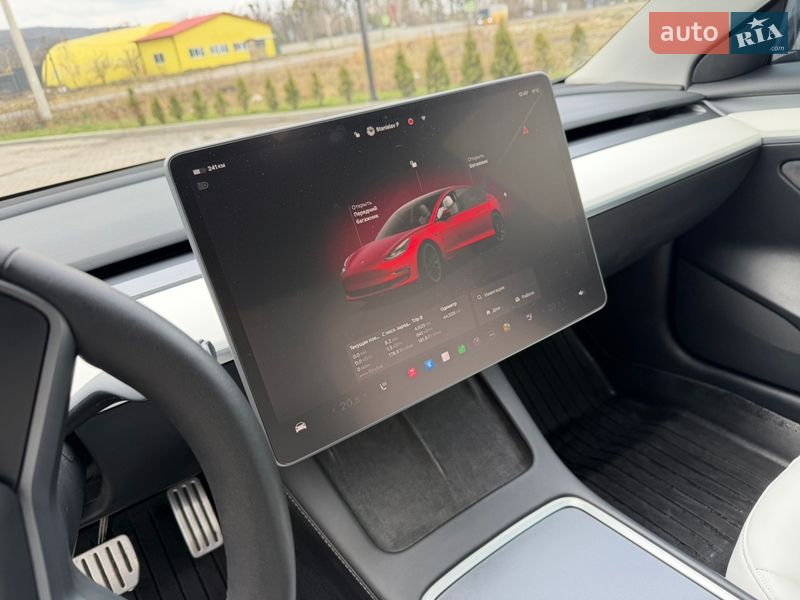 Седан Tesla Model 3 2022 в Золочеве фото 23 Седан Tesla Model 3 2022 в Золочеве