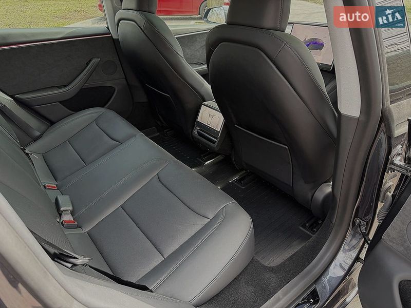 Седан Tesla Model 3 2024 в Кропивницком фото 16 Седан Tesla Model 3 2024 в Кропивницком