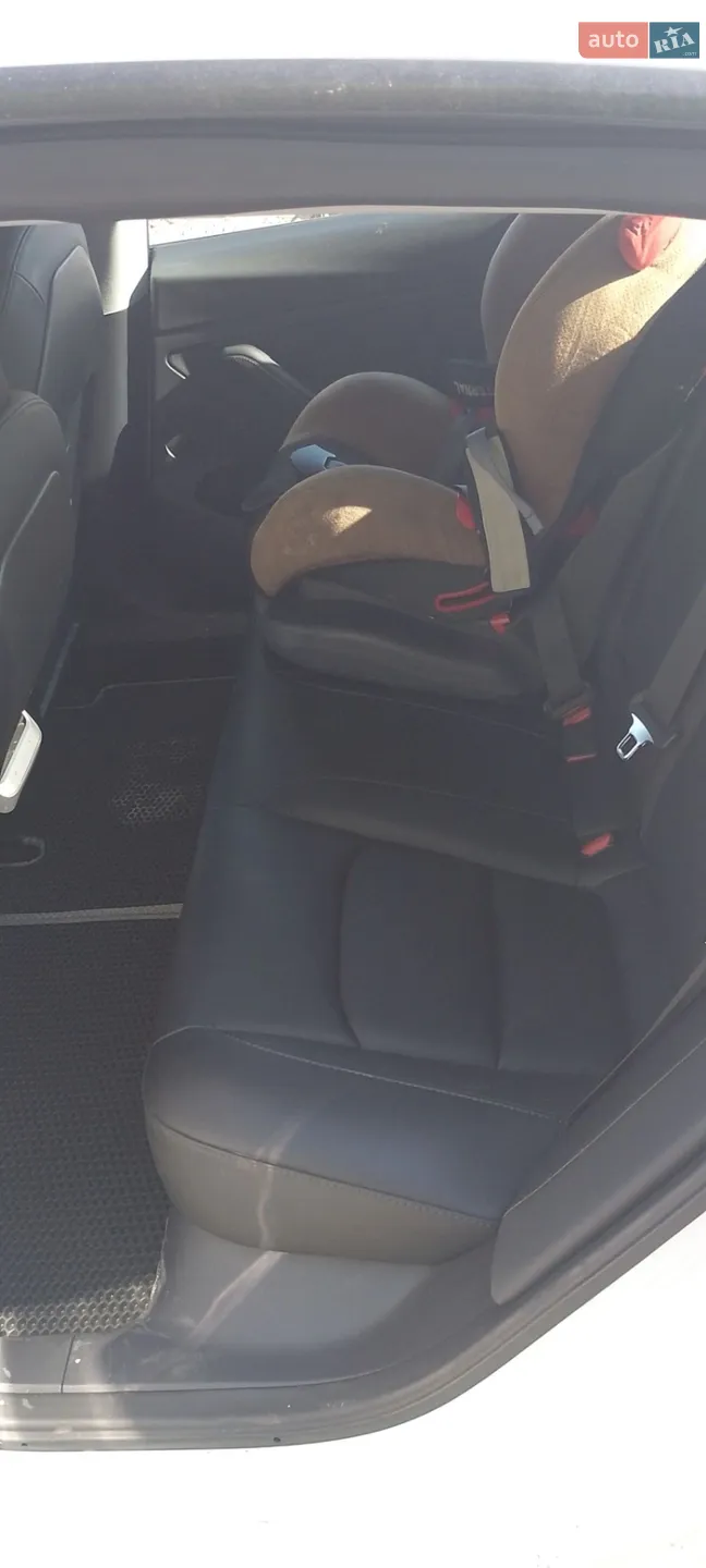 2022 Tesla Model 3 - мініатюра 2