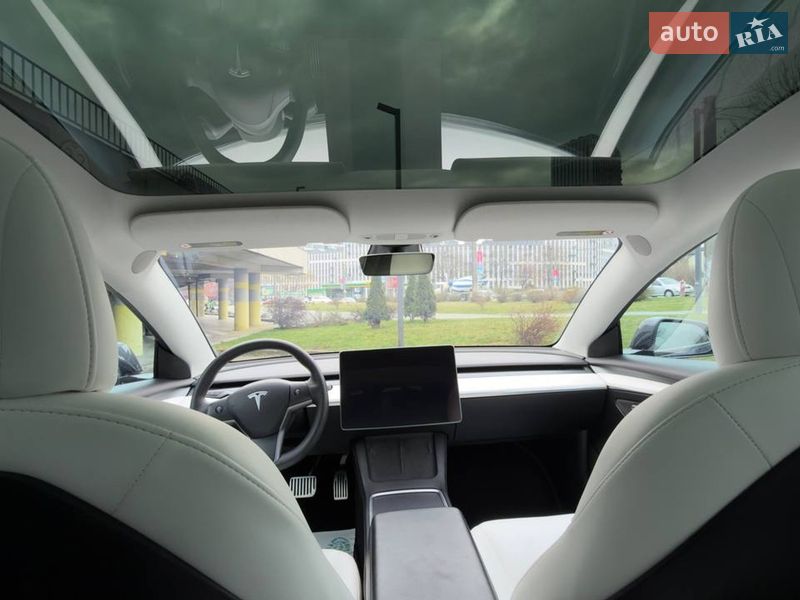 Седан Tesla Model 3 2022 в Львове фото 12 Седан Tesla Model 3 2022 в Львове