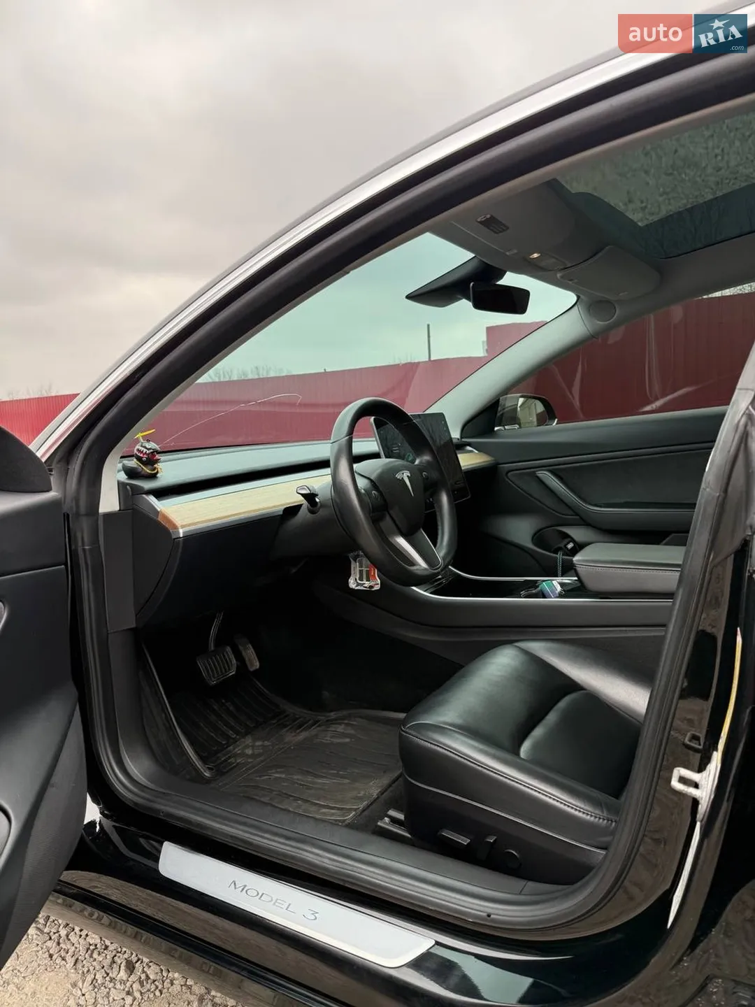 2019 Tesla Model 3 - мініатюра 13