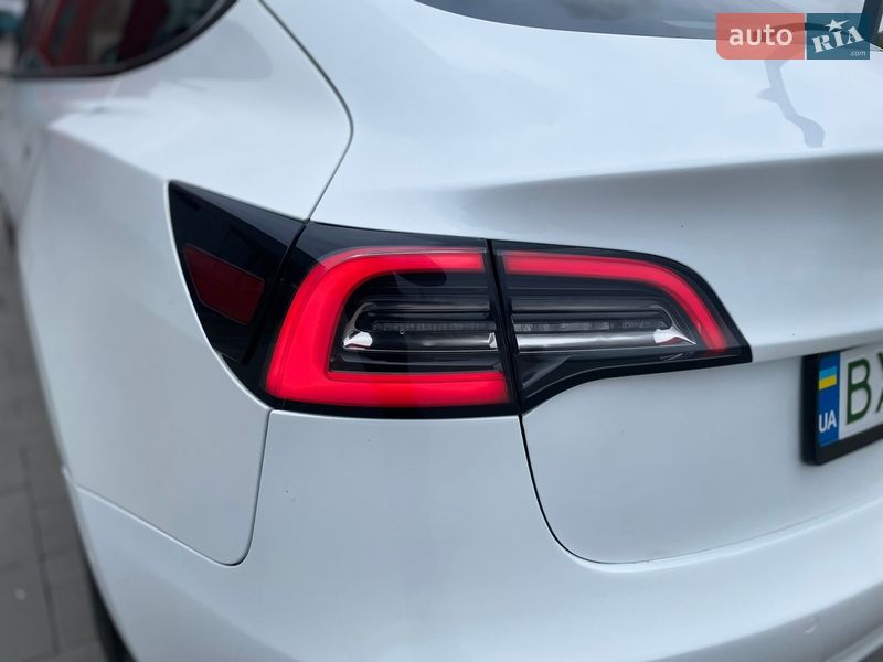 Седан Tesla Model 3 2021 в Здолбунове фото 15 Седан Tesla Model 3 2021 в Здолбунове