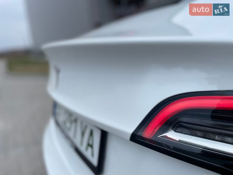 Седан Tesla Model 3 2021 в Здолбунове фото 20 Седан Tesla Model 3 2021 в Здолбунове