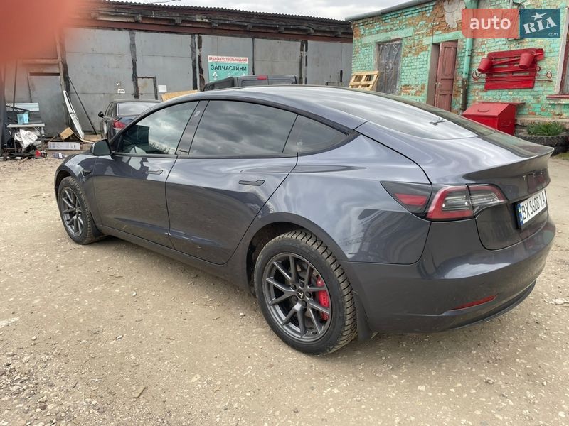 Седан Tesla Model 3 2022 в Хмельницком фото 3 Седан Tesla Model 3 2022 в Хмельницком