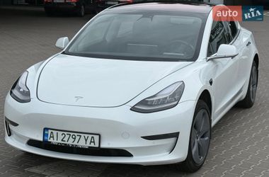 Седан Tesla Model 3 2018 в Києві