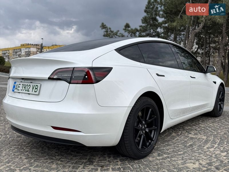 Седан Tesla Model 3 2023 в Днепре фото 16 Седан Tesla Model 3 2023 в Днепре