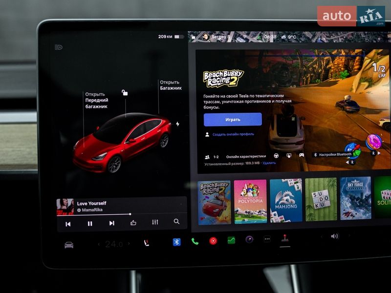 Седан Tesla Model 3 2018 в Житомирі