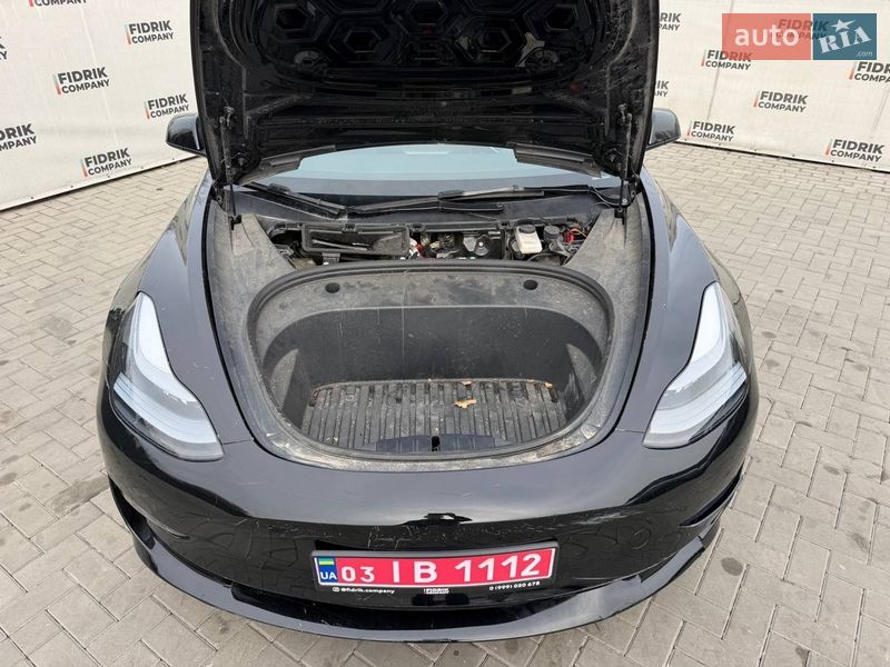 Седан Tesla Model 3 2023 в Луцке фото 8 Седан Tesla Model 3 2023 в Луцке