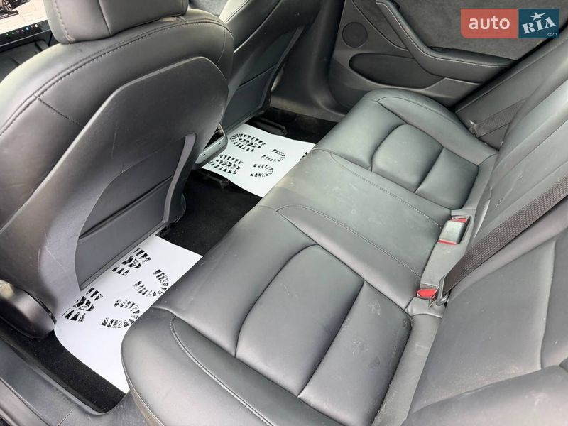 Седан Tesla Model 3 2023 в Луцке фото 16 Седан Tesla Model 3 2023 в Луцке