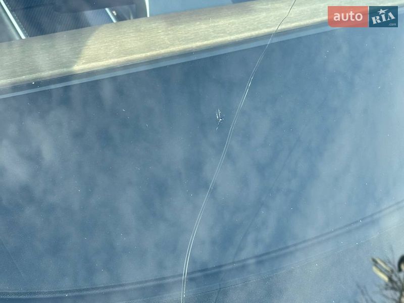 Седан Tesla Model 3 2019 в Києві