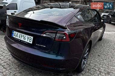 Седан Tesla Model 3 2021 в Києві