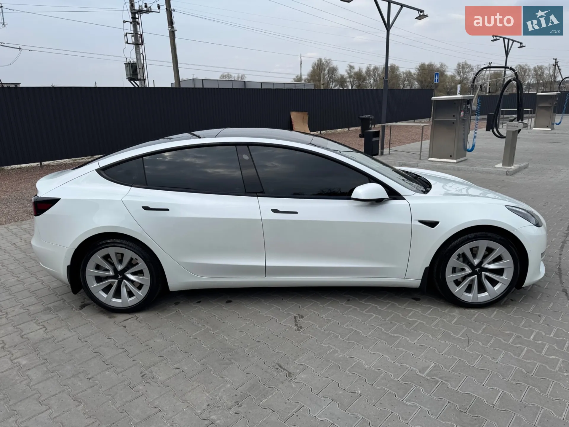 2022 Tesla Model 3 - мініатюра 4