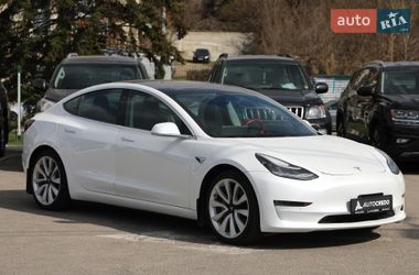 Седан Tesla Model 3 2019 в Харькове