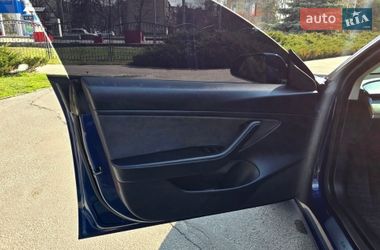 Седан Tesla Model 3 2019 в Полтаве
