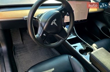 Седан Tesla Model 3 2019 в Полтаве