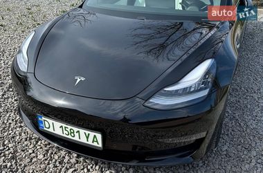 Седан Tesla Model 3 2020 в Харкові