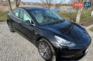 Седан Tesla Model 3 2020 в Харкові
