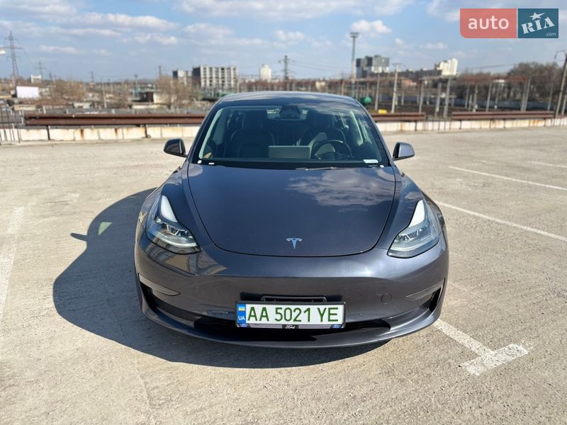 Седан Tesla Model 3 2022 в Києві фото Седан Tesla Model 3 2022 в Києві
