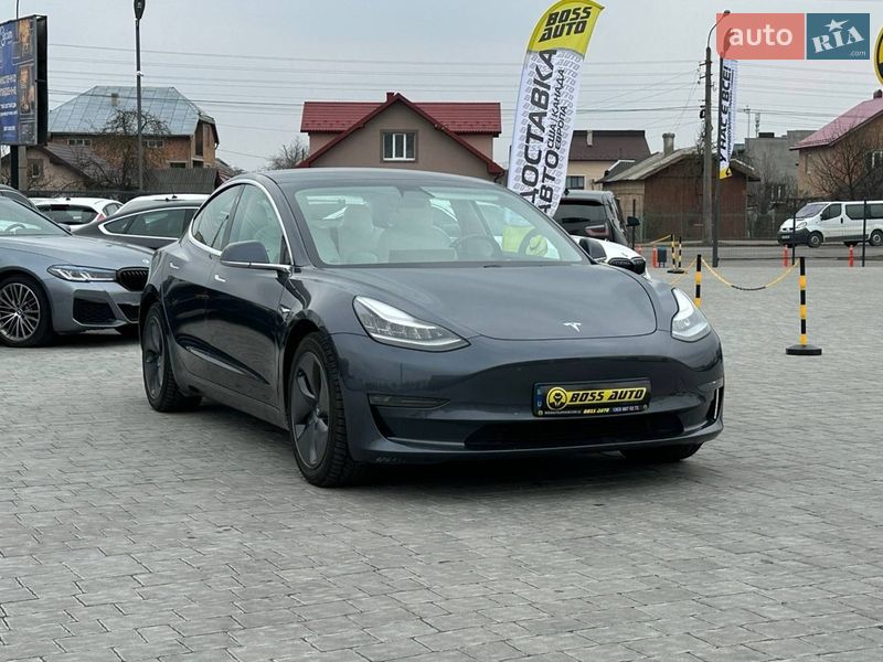 Седан Tesla Model 3 2019 в Івано-Франківську фото Седан Tesla Model 3 2019 в Івано-Франківську